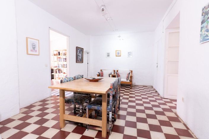 Image No.7-2 Bed Property for sale