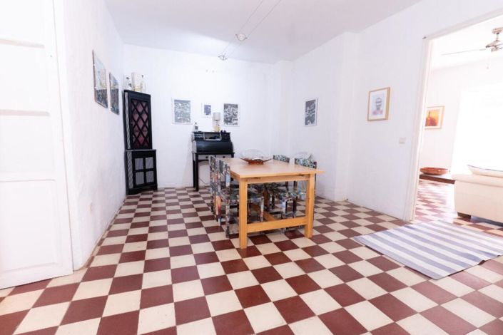 Image No.8-2 Bed Property for sale
