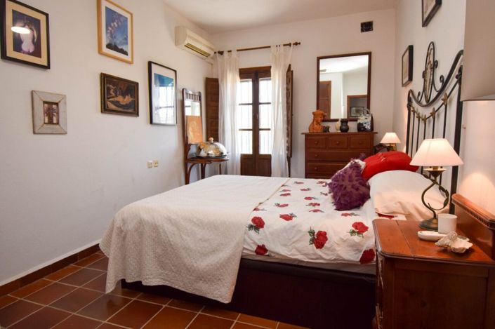 Image No.14-4 Bed Cortijo for sale