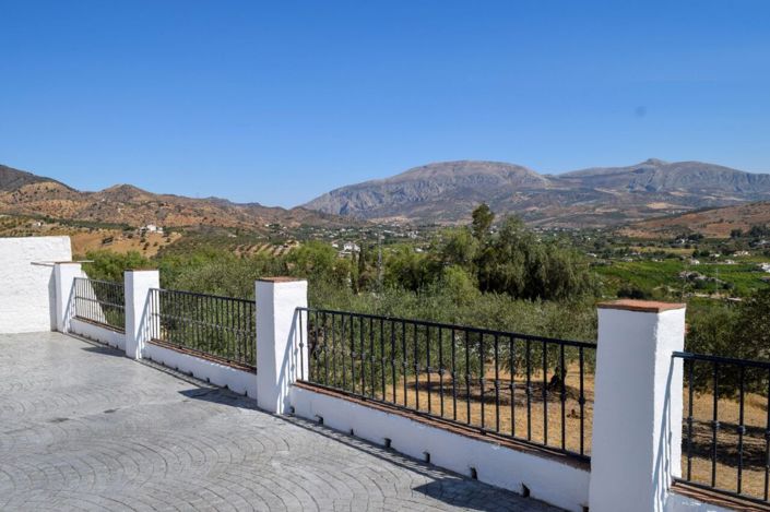 Image No.22-4 Bed Cortijo for sale