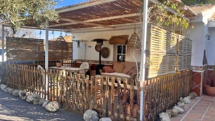 Image No.27-4 Bed Country Property for sale