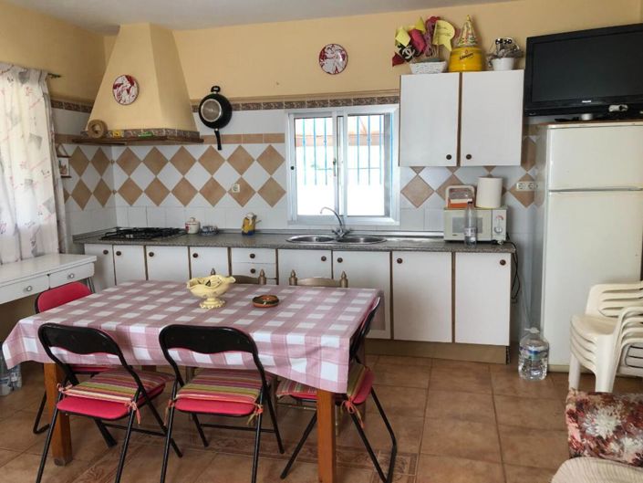 Image No.4-2 Bed Country House for sale