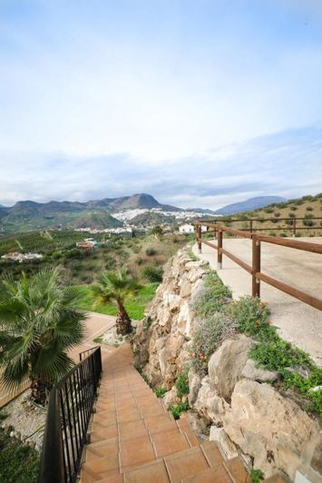 Image No.28-3 Bed Villa for sale