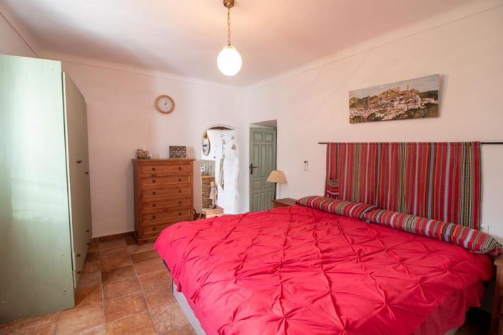 Image No.8-2 Bed Country Property for sale