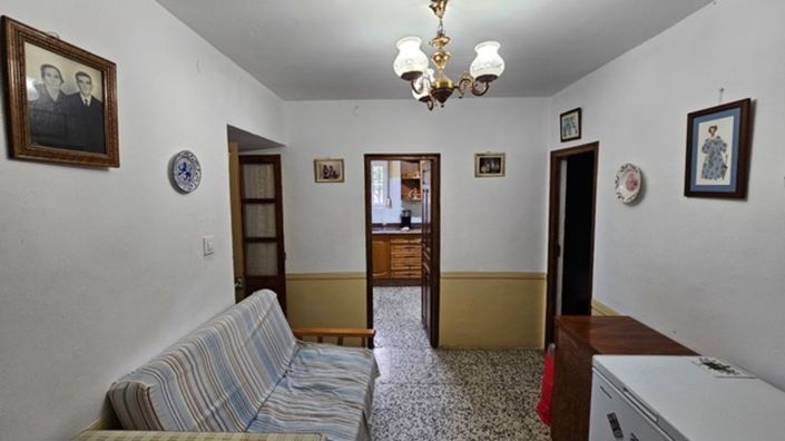 Image No.6-3 Bed Country Property for sale