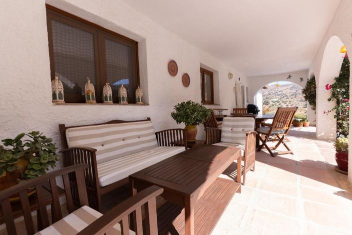 Image No.3-4 Bed Country Property for sale