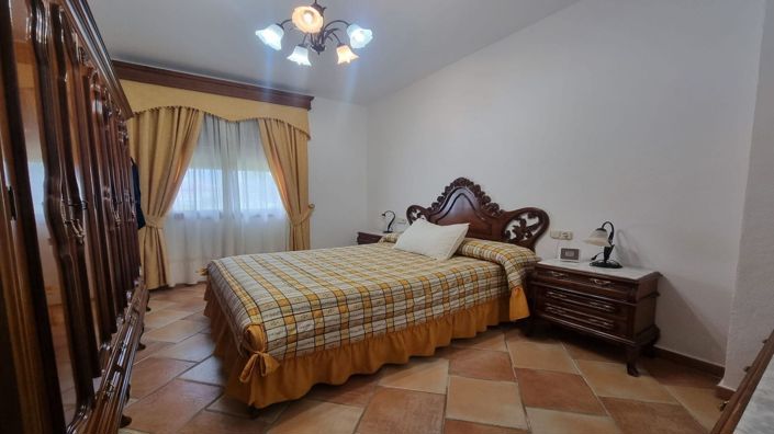 Image No.16-4 Bed Villa for sale
