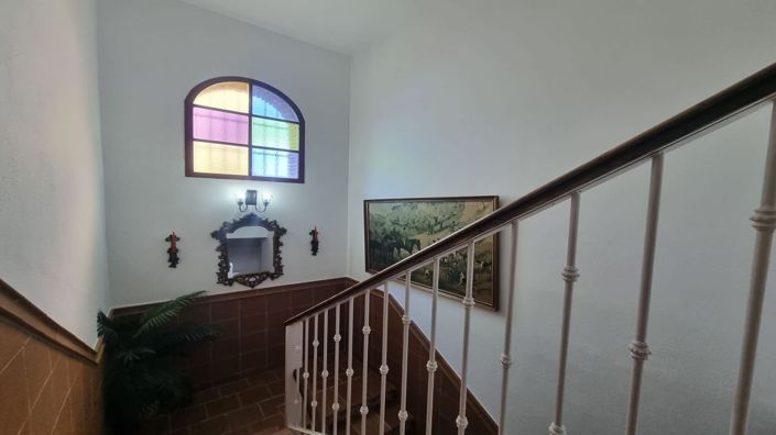 Image No.18-4 Bed Villa for sale