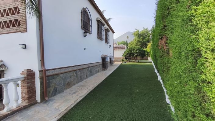 Image No.33-4 Bed Villa for sale