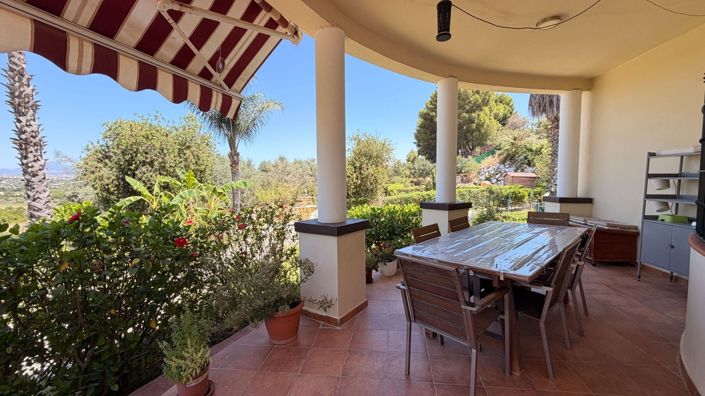 Image No.19-3 Bed Country House for sale