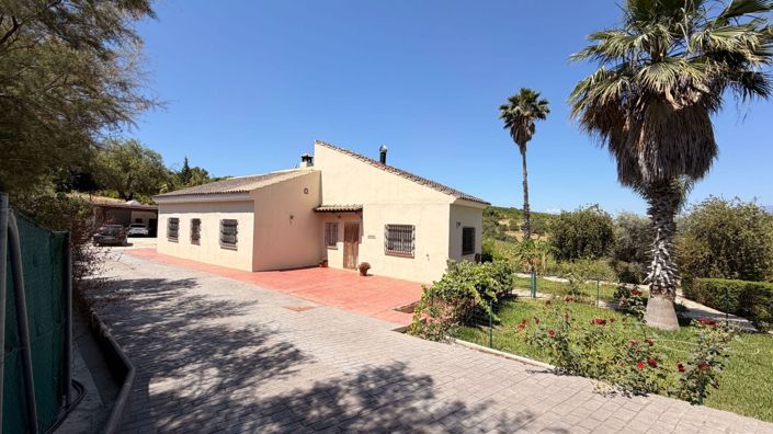 Image No.42-3 Bed Country House for sale