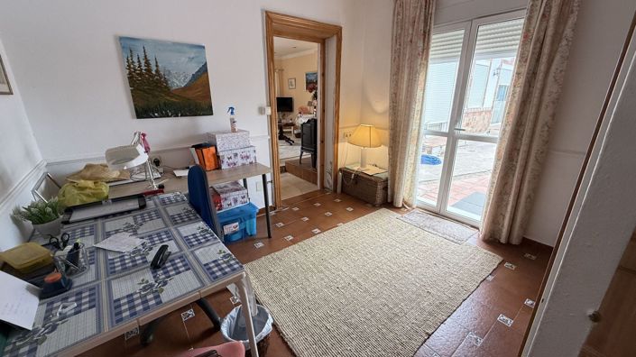 Image No.17-4 Bed Country House for sale