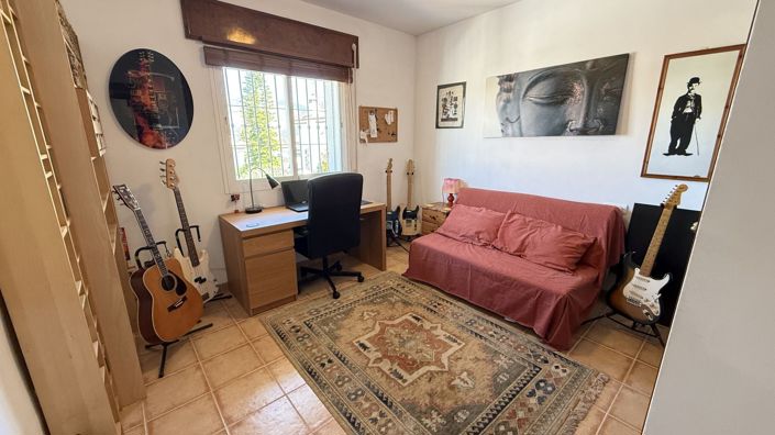 Image No.18-3 Bed Villa for sale
