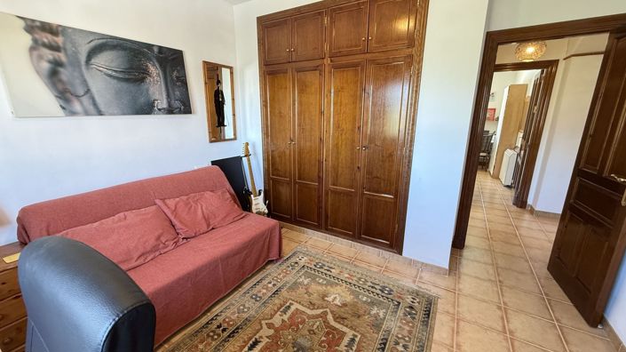 Image No.19-3 Bed Villa for sale