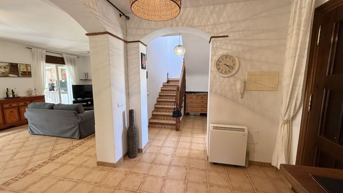 Image No.9-3 Bed Villa for sale