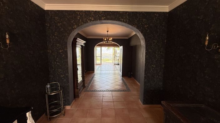 Image No.13-4 Bed Country House for sale