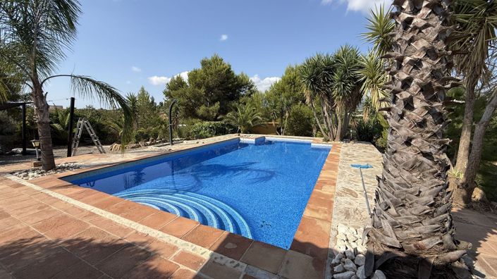 Image No.26-4 Bed Country House for sale