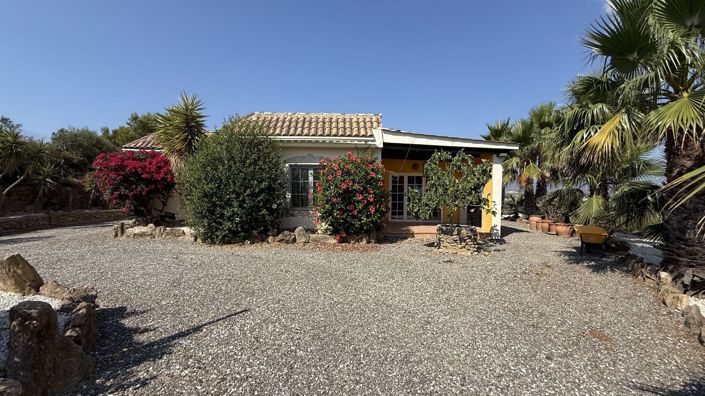 Image No.27-4 Bed Country House for sale