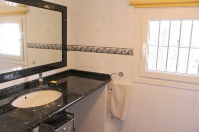 118224-property-for-sale-in-bermejo-84458490-