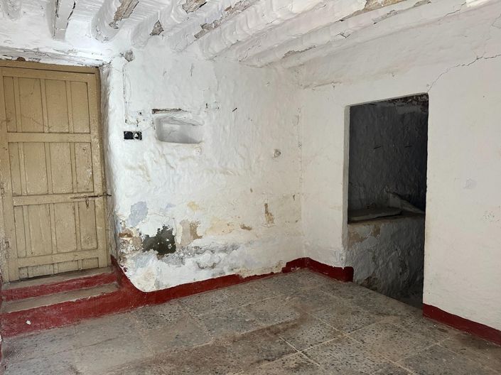 Image No.24-3 Bed Country Property for sale