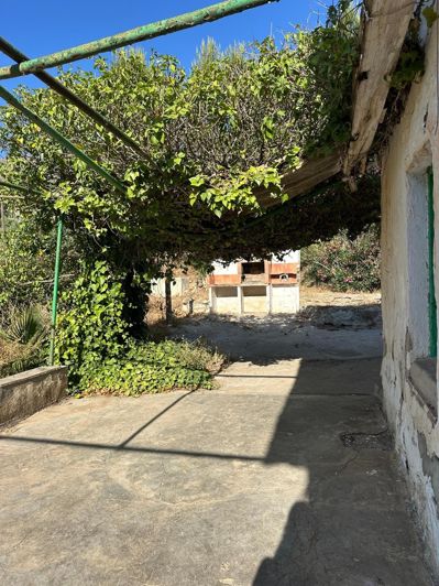 Image No.28-3 Bed Country Property for sale