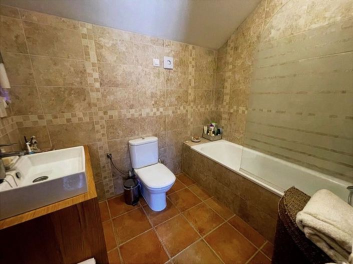 Image No.28-5 Bed Cortijo for sale