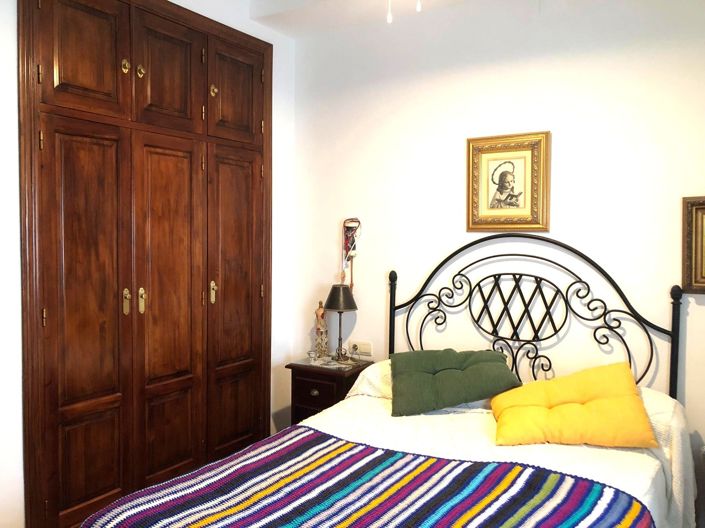 Image No.17-3 Bed Villa for sale