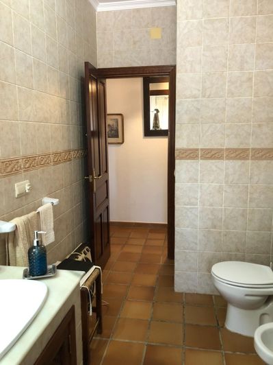 Image No.19-3 Bed Villa for sale