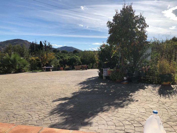 Image No.27-3 Bed Villa for sale