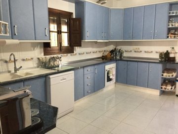 115614-for-sale-in-pizarra-28085664-large