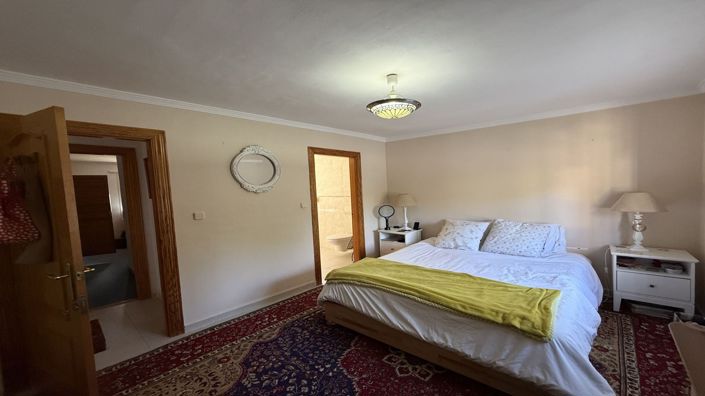 Image No.10-6 Bed Country House for sale