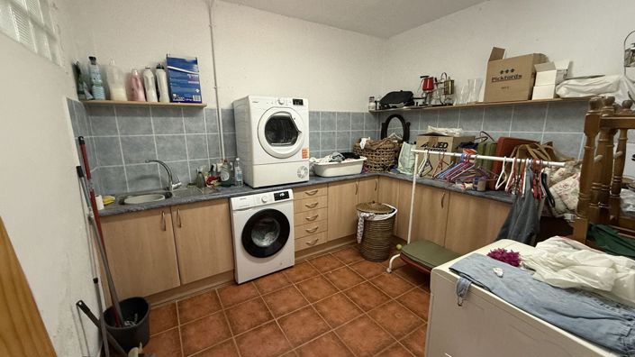 Image No.22-6 Bed Country House for sale