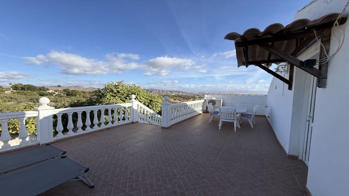 Image No.26-6 Bed Country House for sale