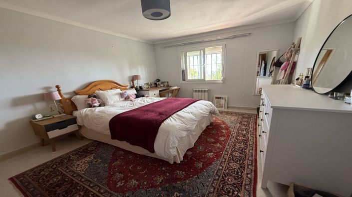 Image No.8-6 Bed Country House for sale