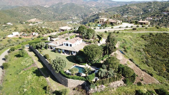 Image No.25-4 Bed Country House for sale