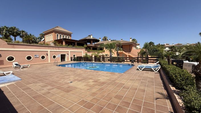 Image No.39-5 Bed Townhouse for sale