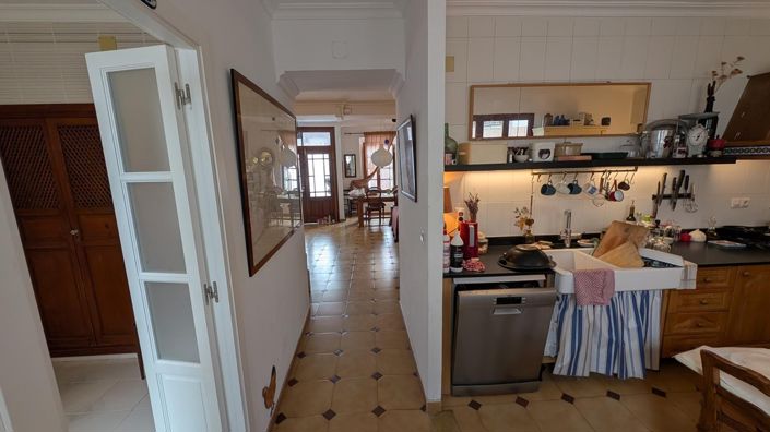Image No.11-3 Bed Townhouse for sale