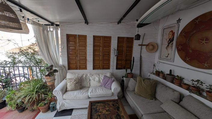Image No.23-3 Bed Townhouse for sale