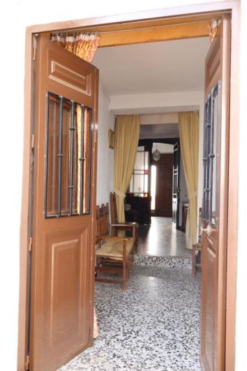Image No.3-6 Bed Property for sale