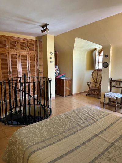 Image No.29-4 Bed Apartment for sale