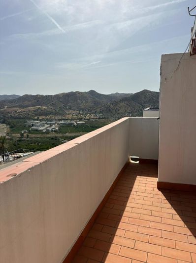 Image No.33-4 Bed Apartment for sale