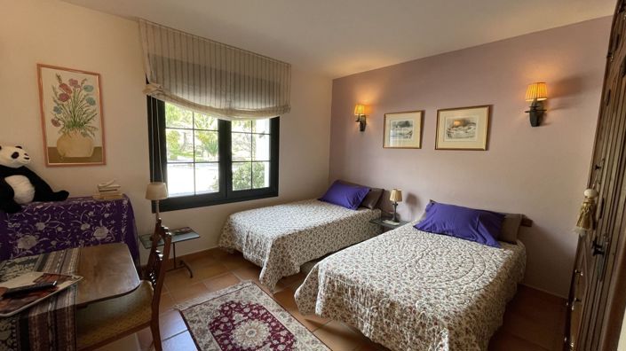Image No.15-5 Bed Country House for sale