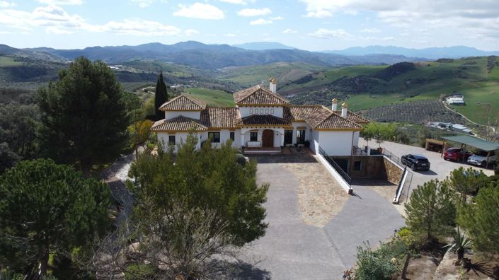 Image No.2-5 Bed Country House for sale