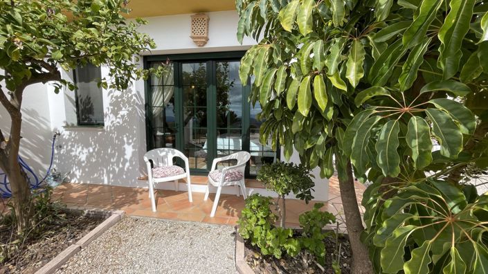 Image No.47-5 Bed Country House for sale