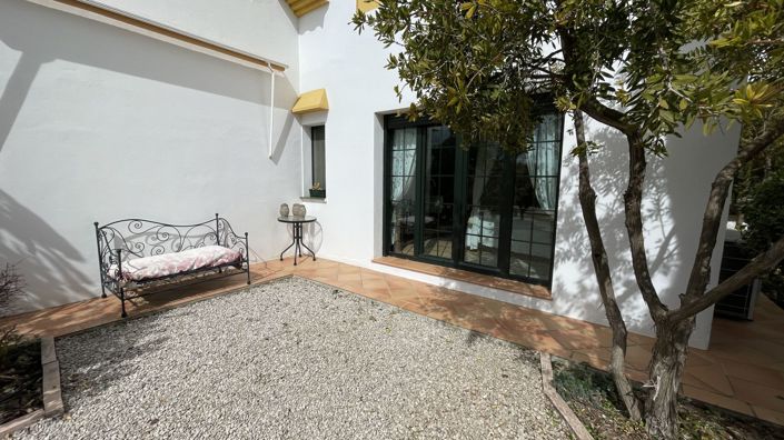 Image No.48-5 Bed Country House for sale