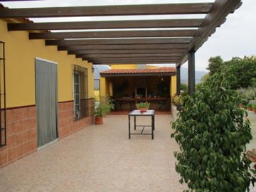 233-country-house-for-sale-in-alora-13-large