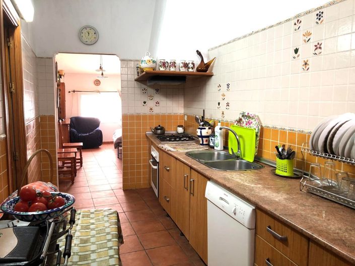 Image No.14-3 Bed House for sale