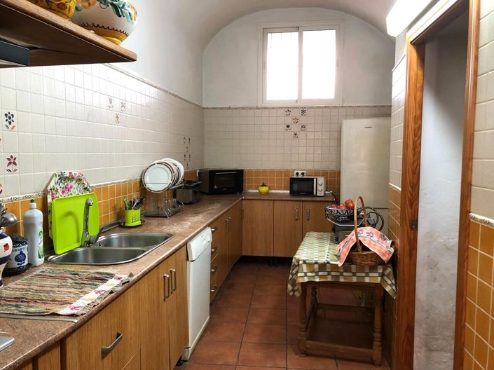 Image No.15-3 Bed House for sale