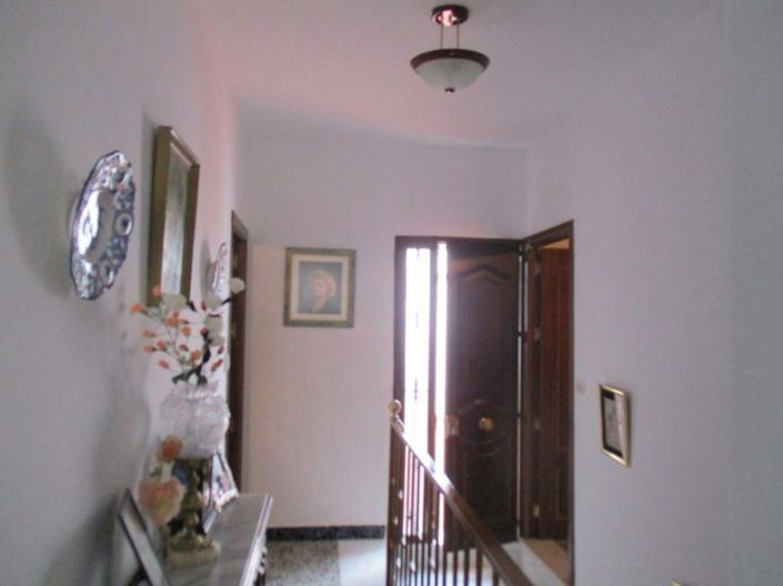 Image No.6-4 Bed Townhouse for sale