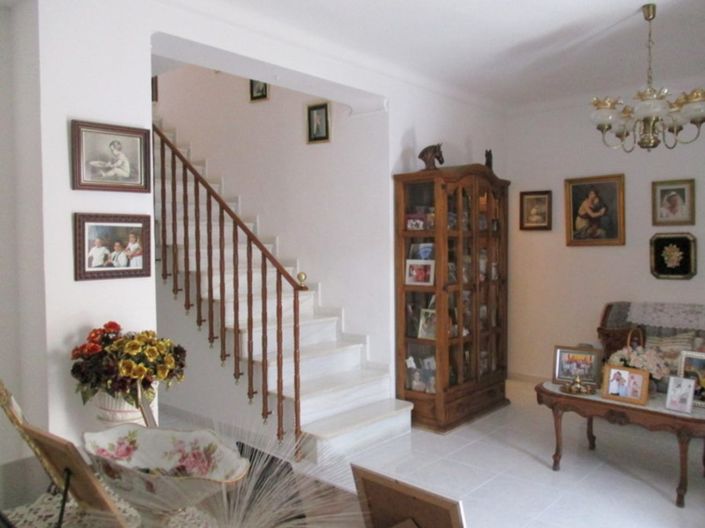 Image No.8-4 Bed Townhouse for sale